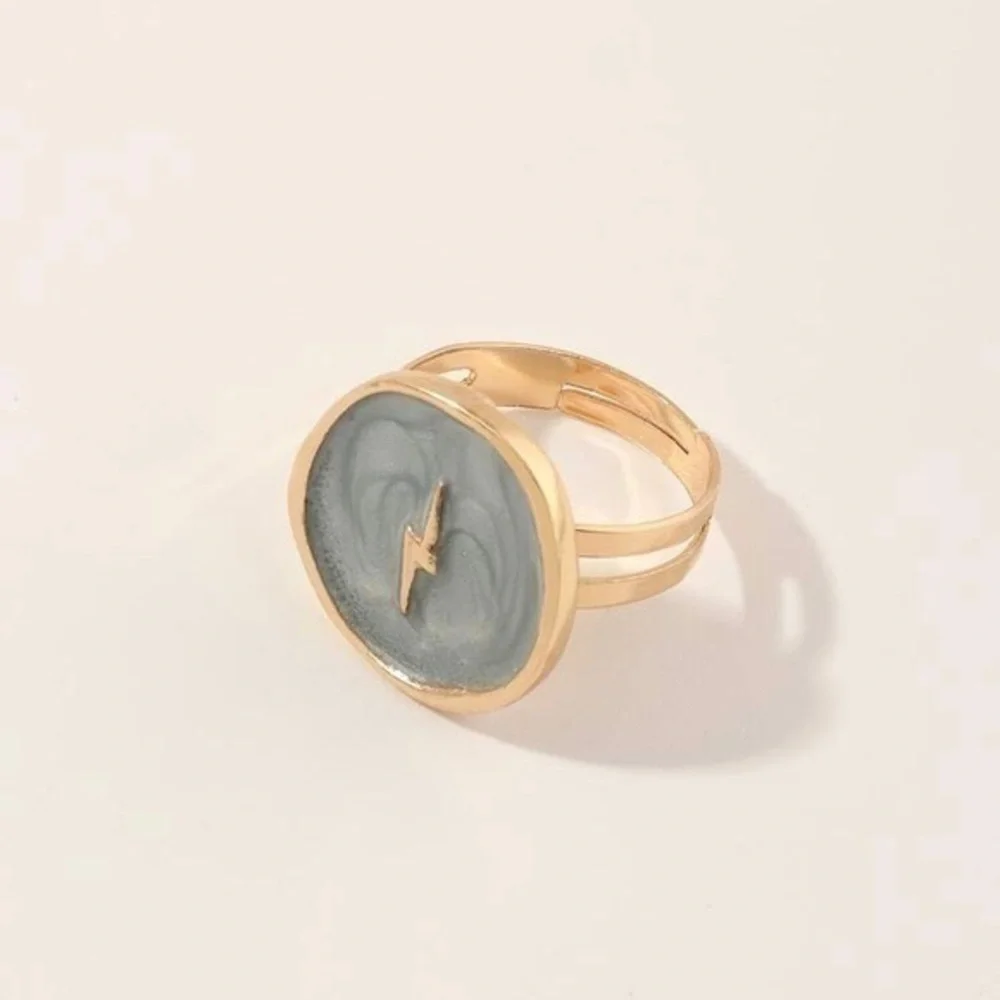 3/$30 💛 Lightning Bolt Ring